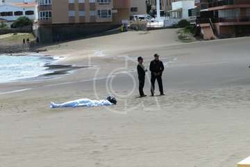Un hombre de avanzada edad fallece ahogado en la playa de Salinetas (Foto TA)